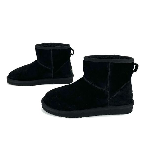 Koolaburra By Ugg  Black Ankle/Short Boot Size 7 Suede Wool Lining Cold Weather - Picture 2 of 13